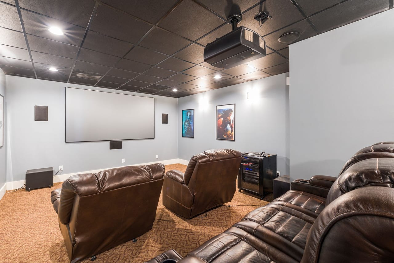 Luxury home cinema integrated by EJS Home Tech